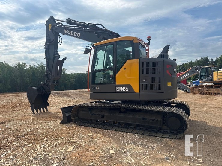 2021-volvo-ecr145el-image-4