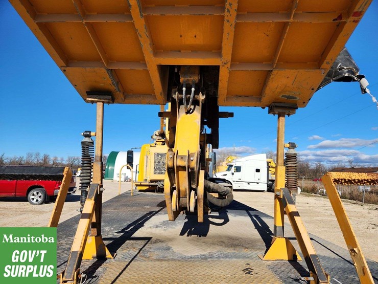 2009-international-workstar-7500-image-13