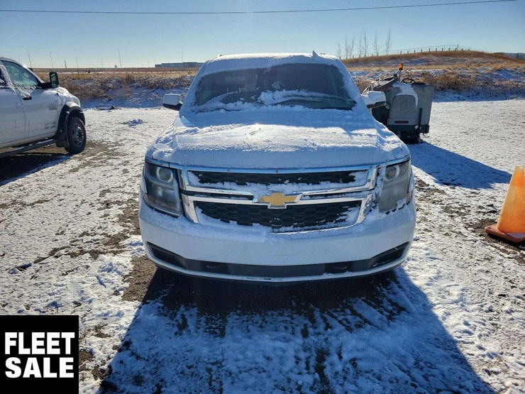 2019-chevrolet-tahoe-image-8