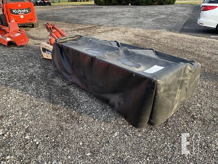 2006-new-holland-616-image-3