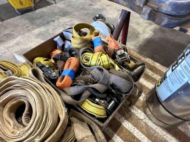 assorted-ratchet-straps-&-come-along-image-6