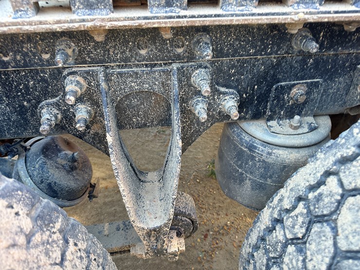 2005-international-9200i-image-22