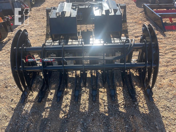 future-72in-hydraulic-skid-steer-wood-grabber-atta-image-1