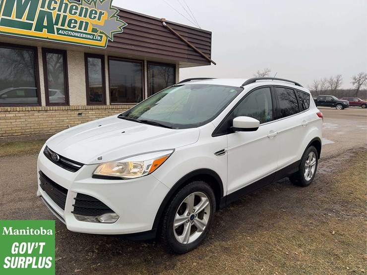 2016-ford-escape-image-1