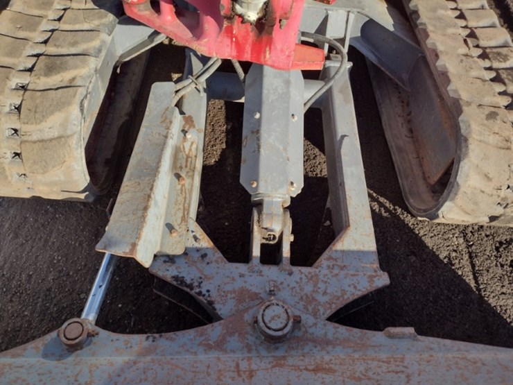 18-takeuchi-tb260cra-excavator-(qea-4048)-image-20