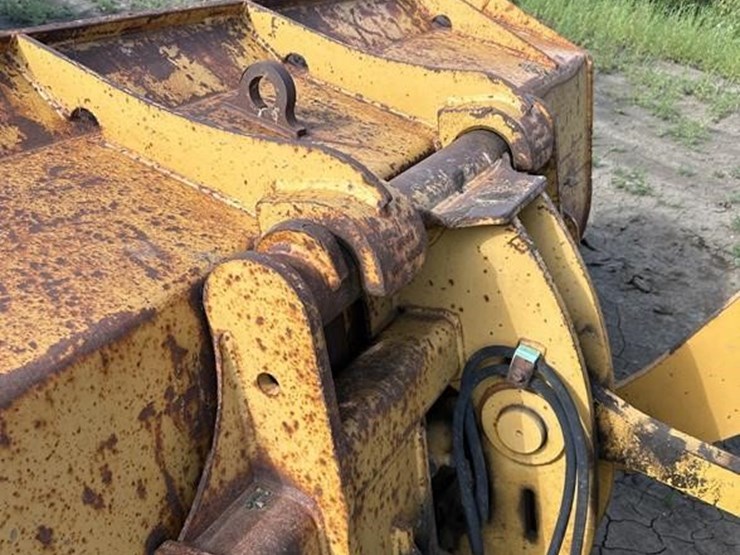 2004-caterpillar-928g-image-4