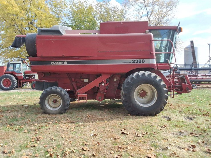 2001-case-ih-2388-image-8