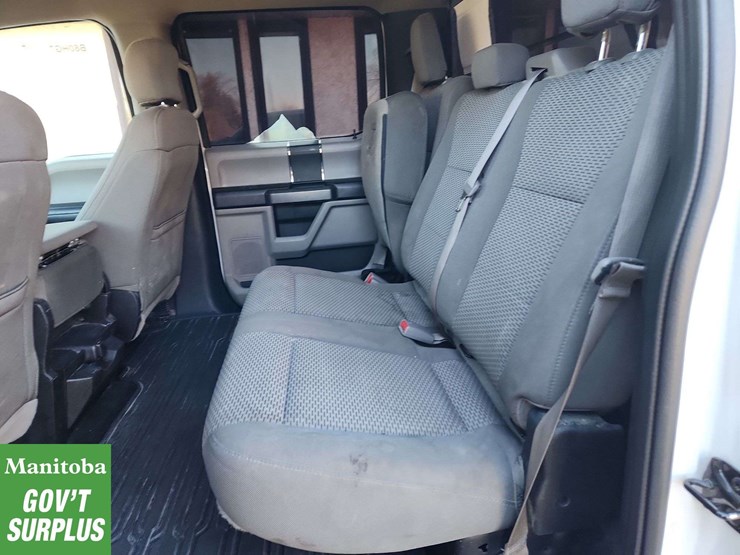 2017-ford-6.5-ft-image-13