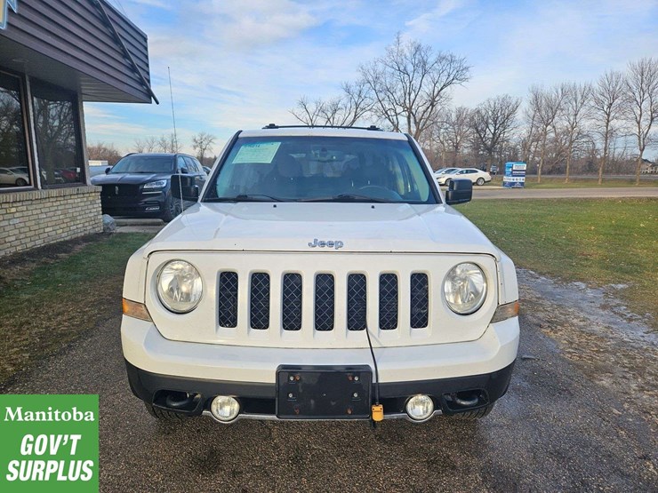 2014-jeep-patriot-image-10