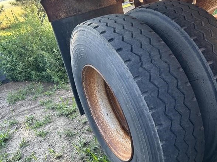 2002-king-load-image-8