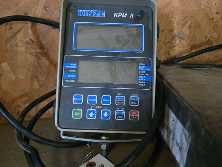 kinze-2500-image-10