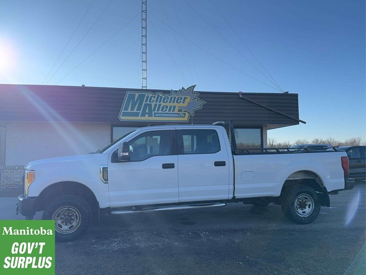 2017-ford-f250-image-8