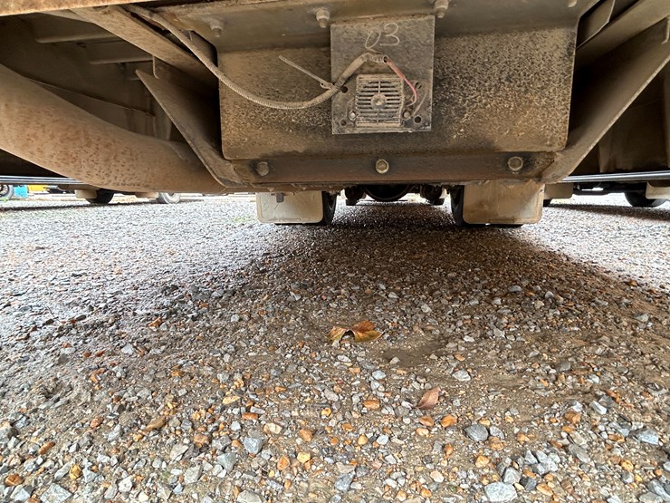 2006-caterpillar-c7-image-11