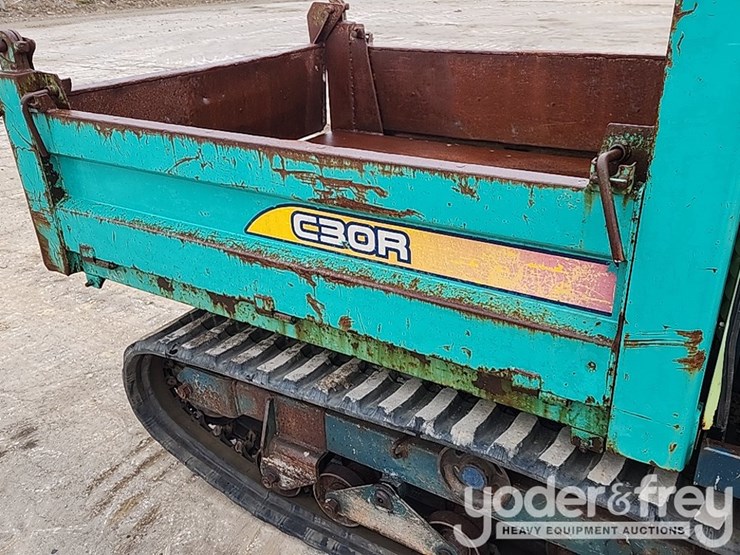 2005-yanmar-c30r-2-image-14