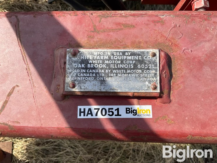 1982-white-588-image-20