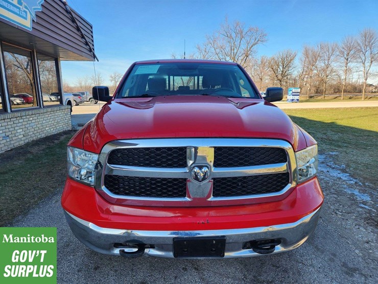 2015-dodge-1500-image-10