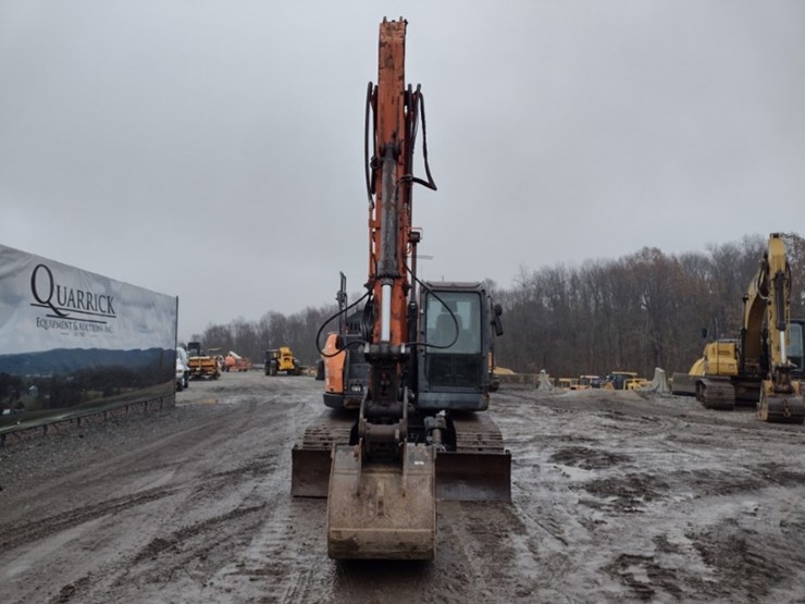 doosan-dx140-excavator-(qea-4093)-image-2