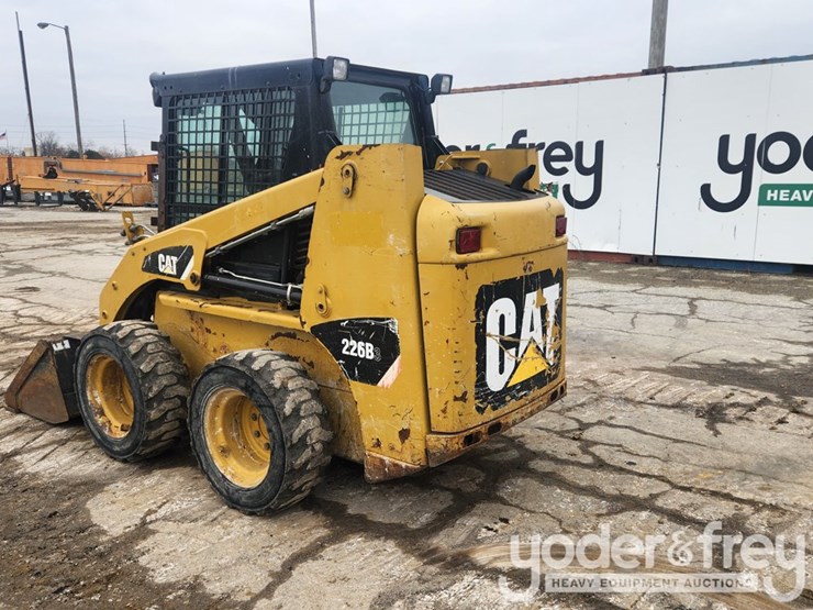 caterpillar-226b-image-4