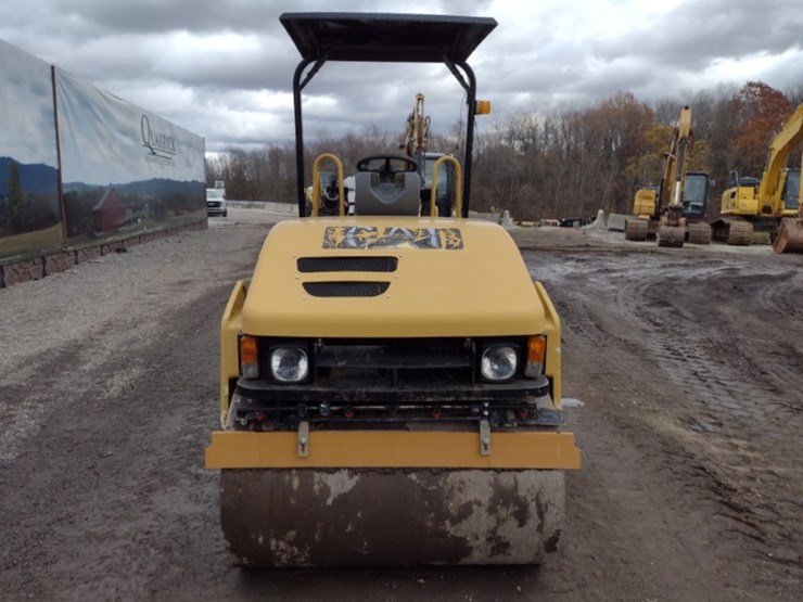 2006-caterpillar-cb-334e-image-2