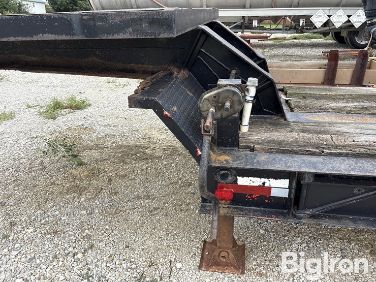 1974-nelson-ta40f-tri/a-drop-deck-sprayer-tender-trailer-image-14