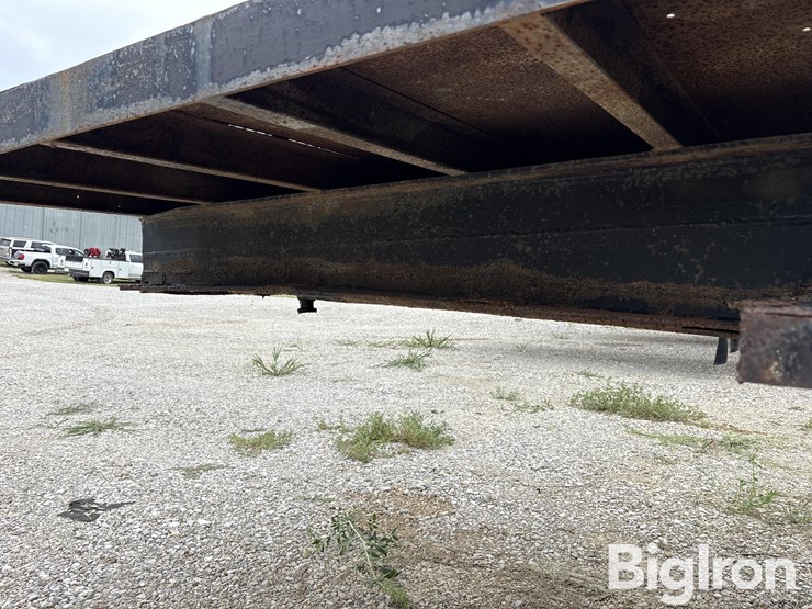 1974-nelson-ta40f-tri/a-drop-deck-sprayer-tender-trailer-image-18