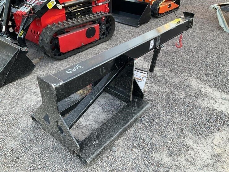 2025-giyi-tb47-telescopic-boom-for-forklift-image-2