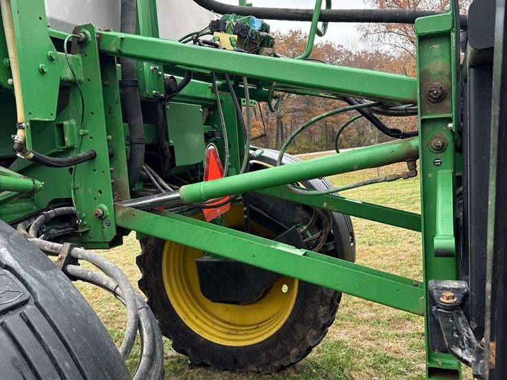 john-deere-4830-image-58