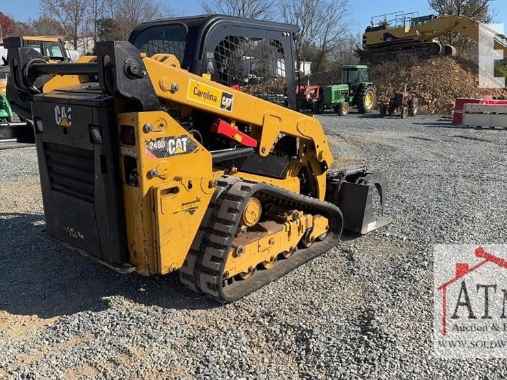 caterpillar-249d-image-3