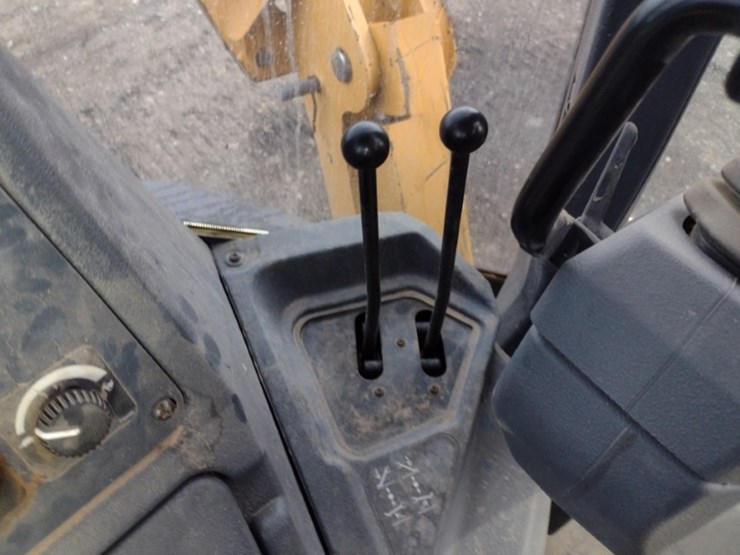 19-deere-310sl-image-11