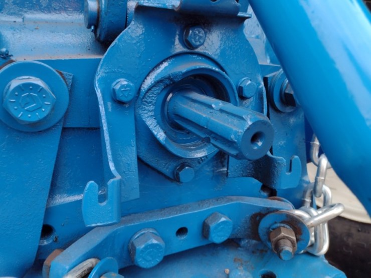 70-ford-5000-image-19