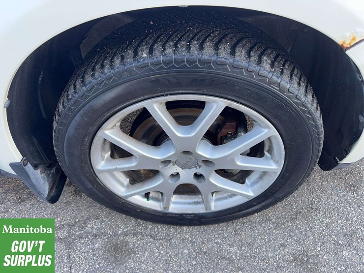 2012-dodge-journey-image-12