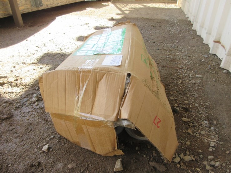 new-unused-pe-industrial-stretch-wrap,-image-2