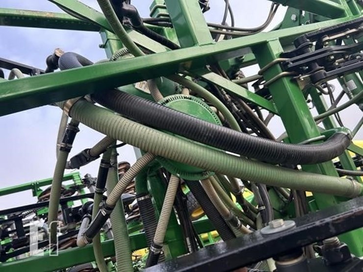 john-deere-1870-image-56