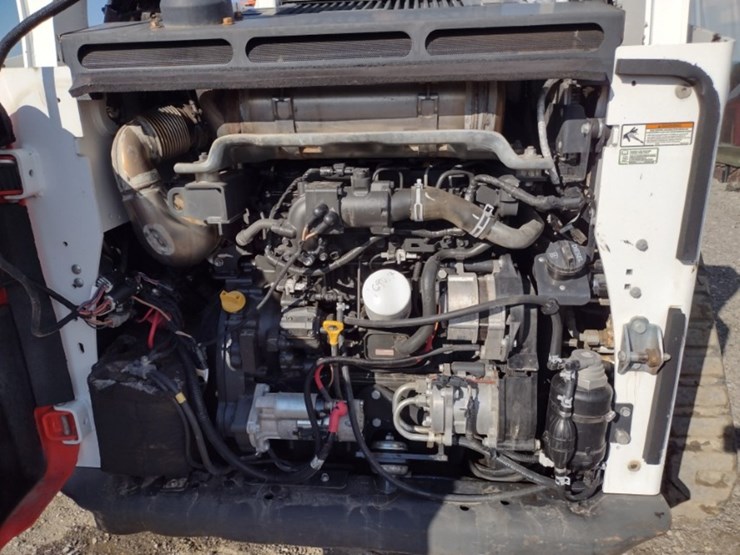 bobcat-t870-image-37