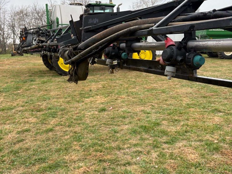 john-deere-4830-image-74