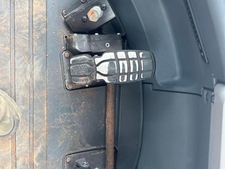 2020-caterpillar-962m-image-27