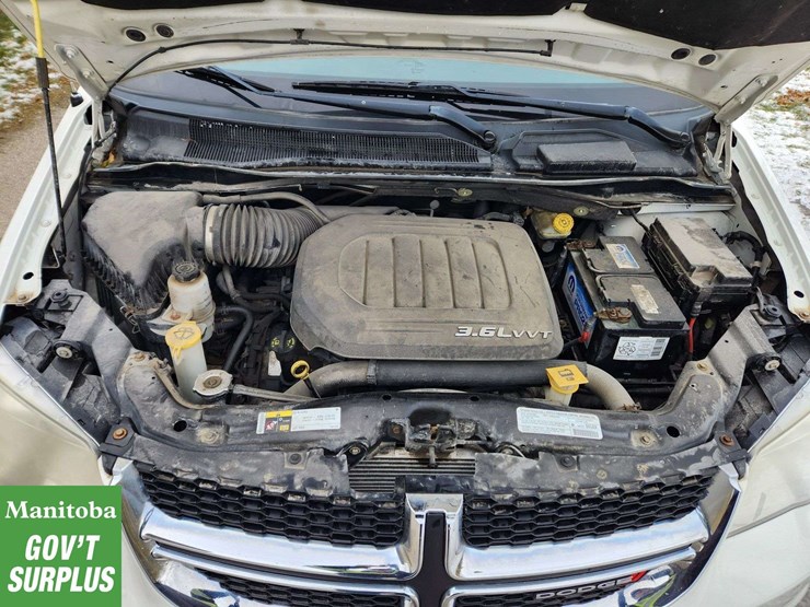 2013-dodge-grand-caravan-se-image-15