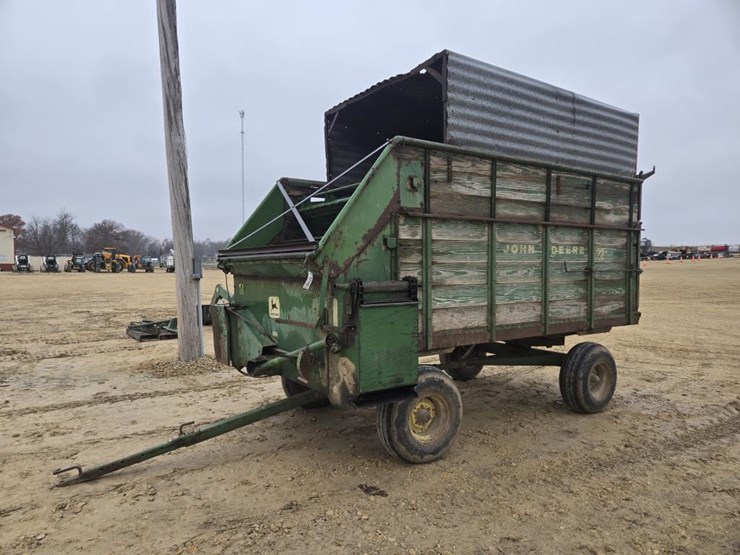 john-deere-122-image-4