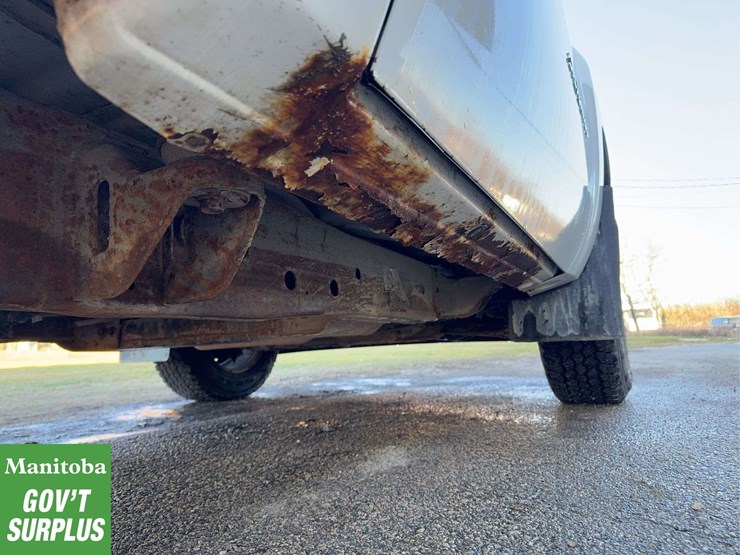 2011-chevrolet-silverado-1500-image-10