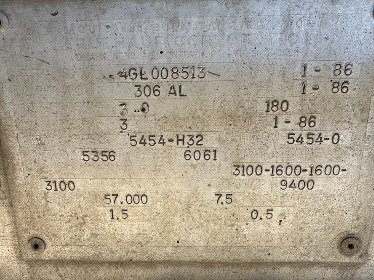 1986-fruehauf-tanker-image-77