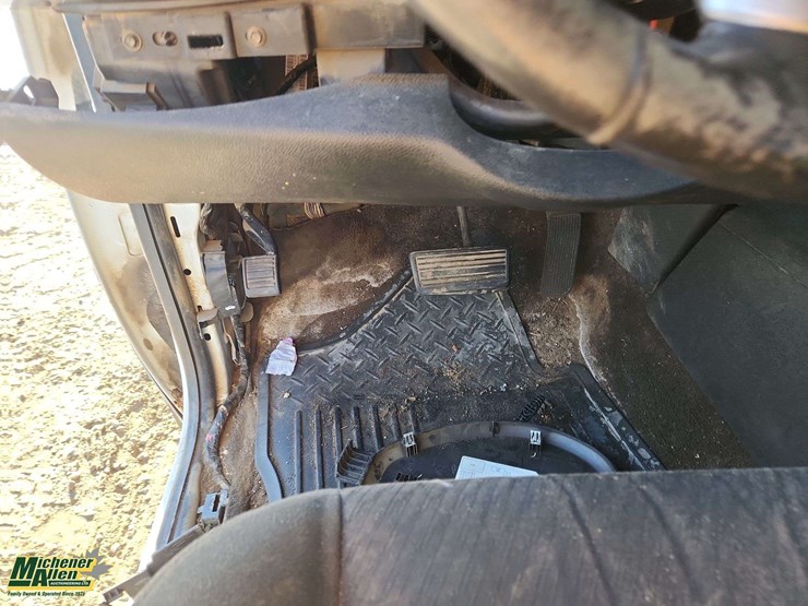 2008-chevrolet-silverado-2500hd-image-11