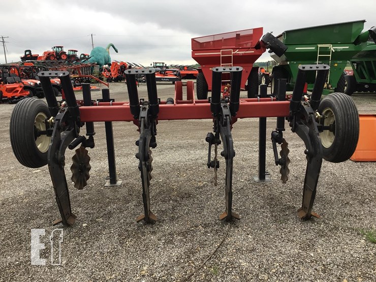 unverferth-zonebuilder-130-image-6