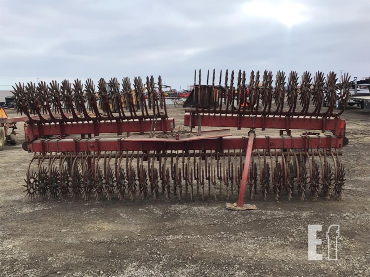 international-181-image-3