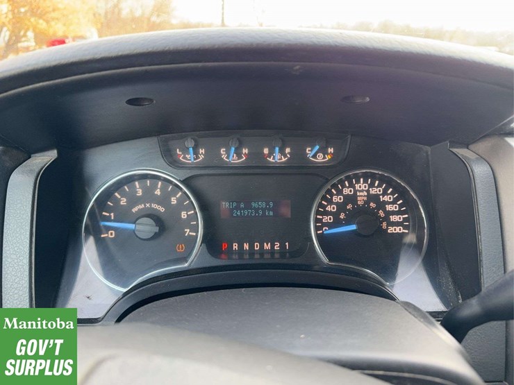 2012-ford-f150-xlt-image-19