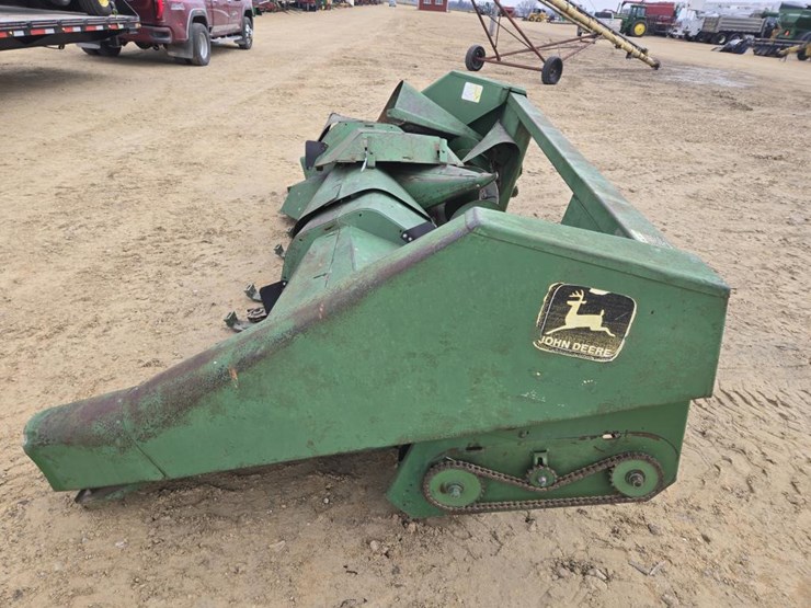 john-deere-444-image-2