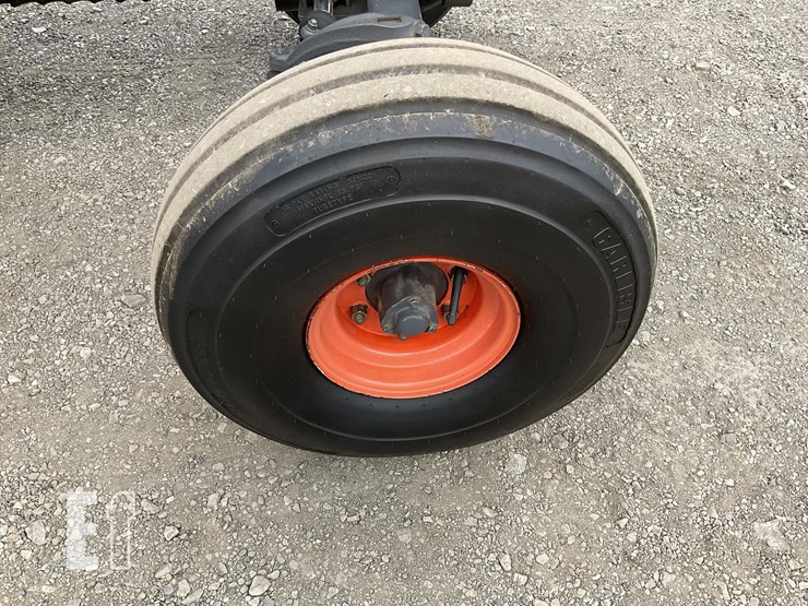 1997-kubota-m4700-image-15