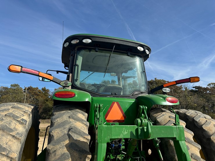 2013-john-deere-8285r-image-21