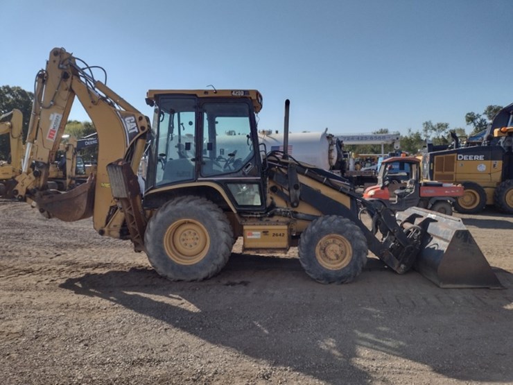 caterpillar-420d-it-image-3