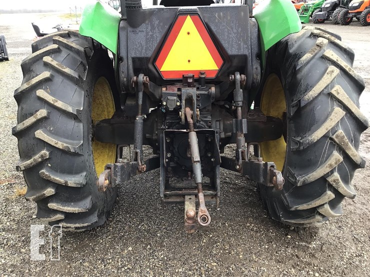 2004-john-deere-5220-image-9