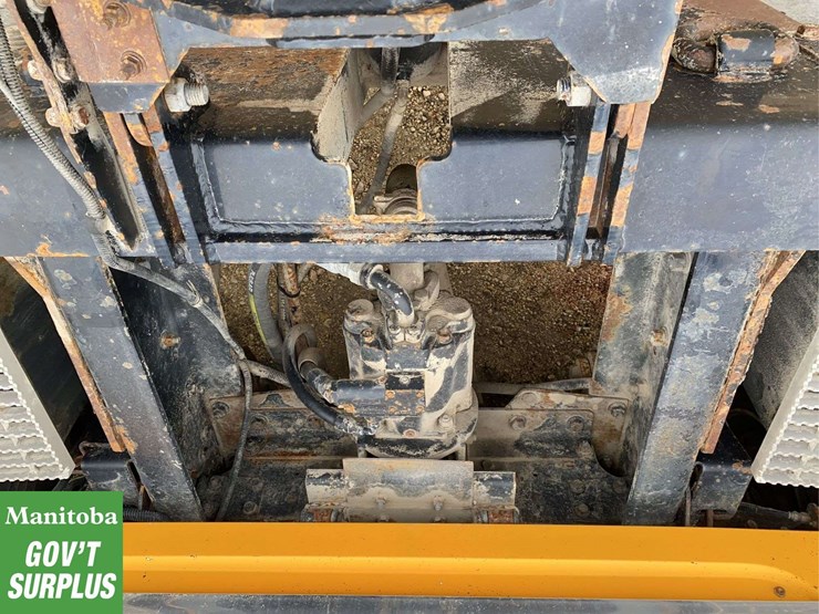 2009-international-workstar-7600-image-18